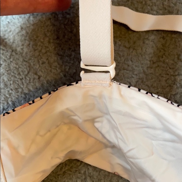 🎊 2/$30 Maidenform T-Shirt Bra NWOT - Picture 4 of 6